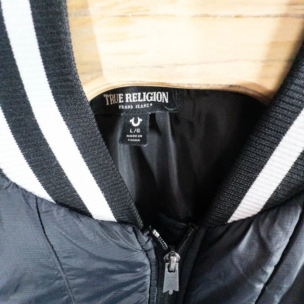 True Religion description true